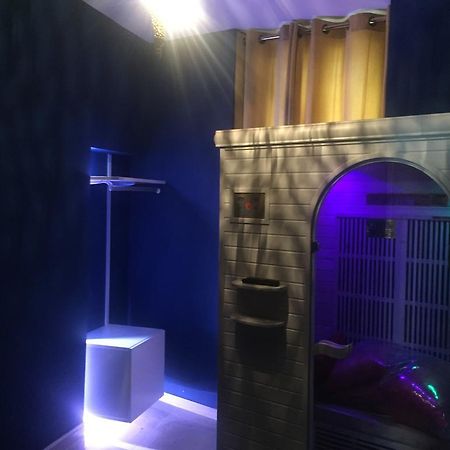 ליון Le Love Spa מראה חיצוני תמונה
