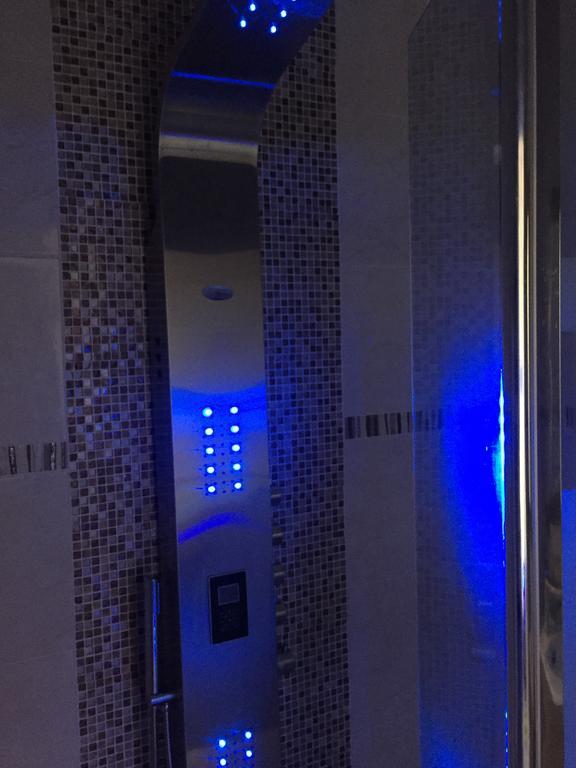 ליון Le Love Spa מראה חיצוני תמונה