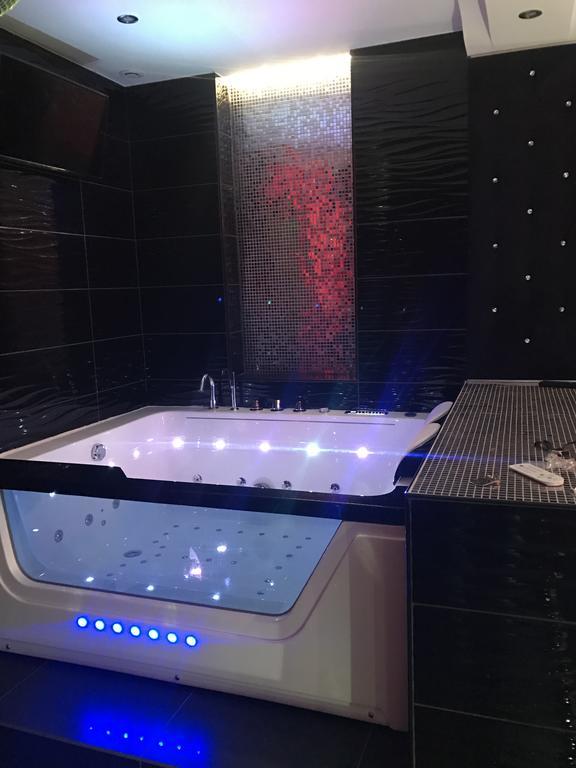 ליון Le Love Spa מראה חיצוני תמונה