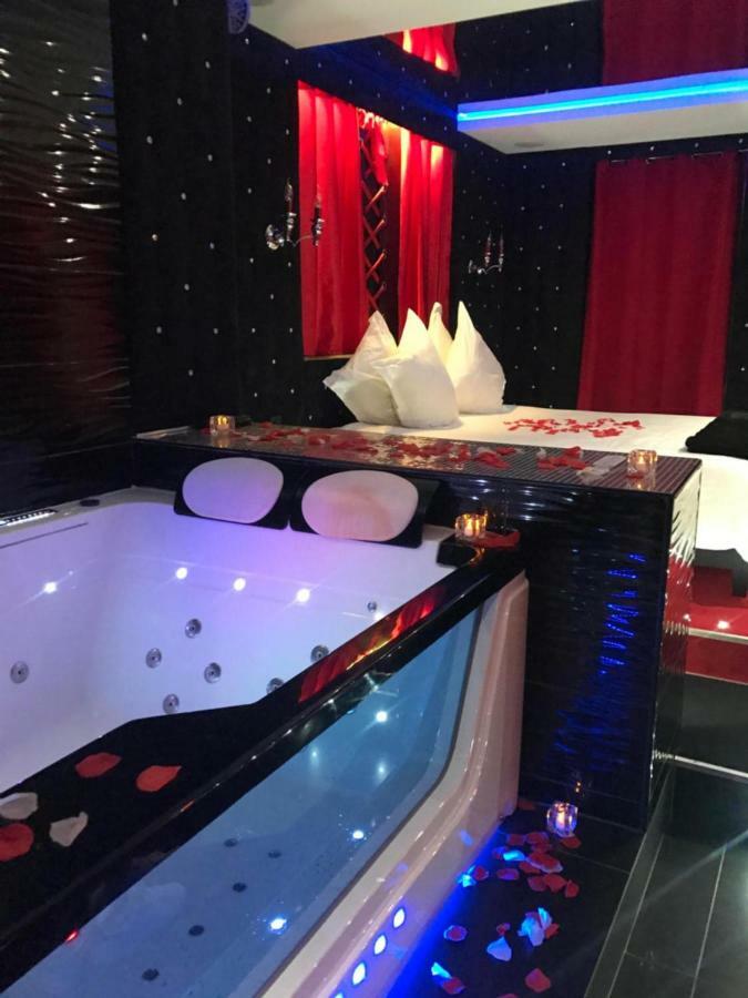 ליון Le Love Spa מראה חיצוני תמונה